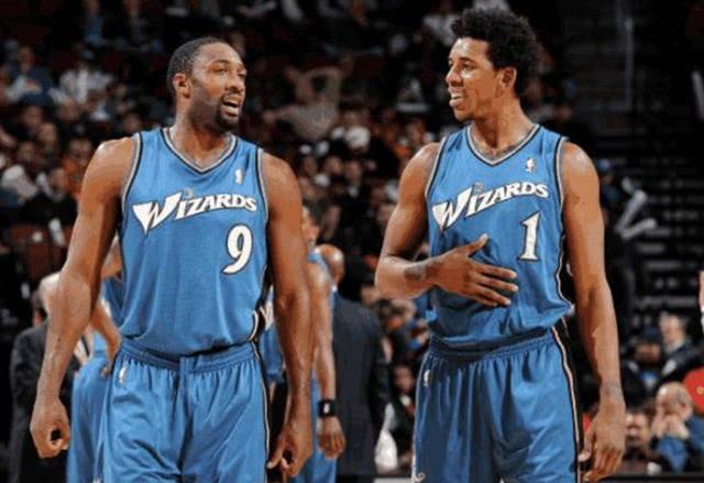 板和第三板 板和第三板